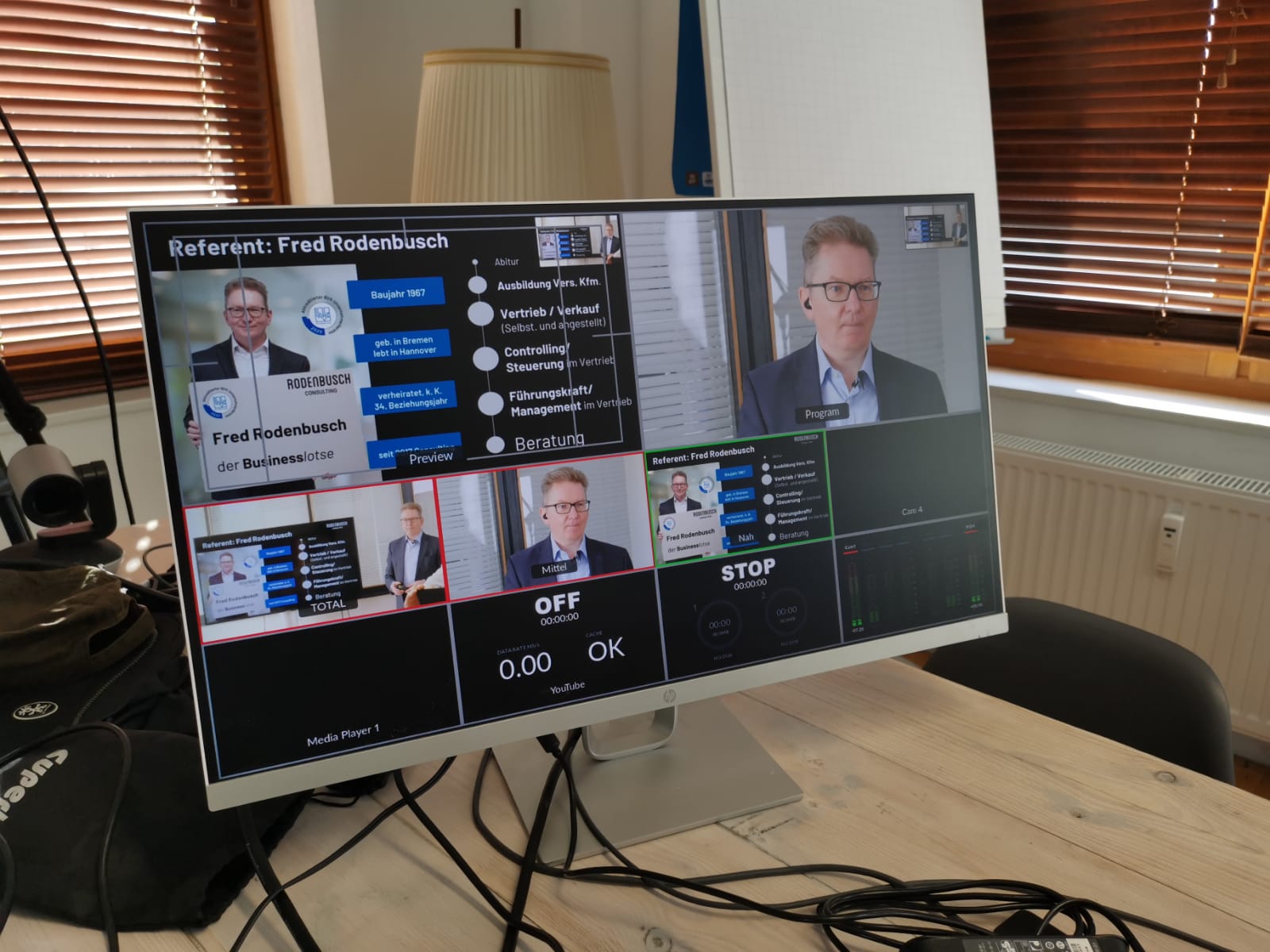 Fred Rodenbusch hält eine Online Präsentation.